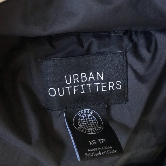 Urban Outfitters black knee-length puffer jacket. - Picture 2 of 2